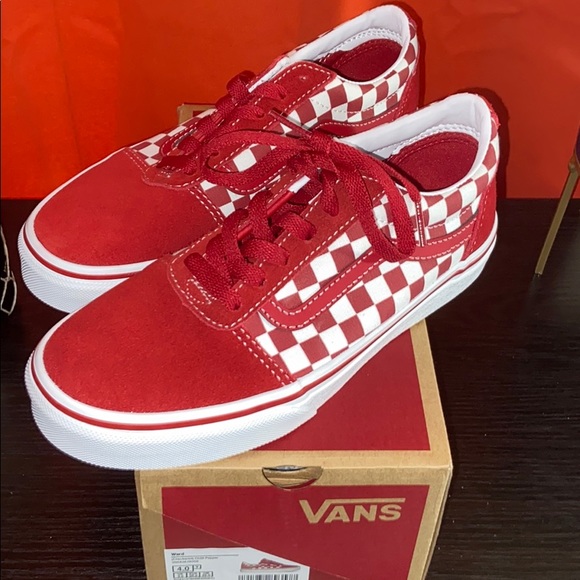 red vans size 4